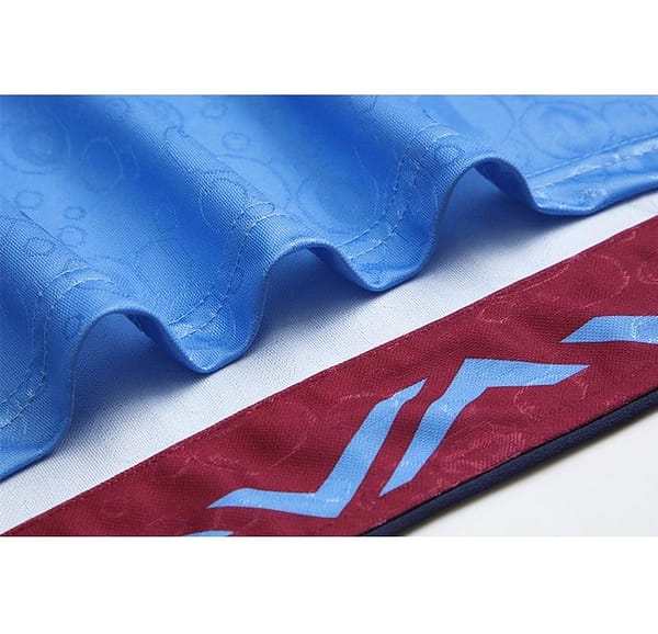 Retro 95/97 West Ham United Away Blue Jersey - Image 4
