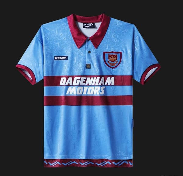Retro 95/97 West Ham United Away Blue Jersey - Image 11