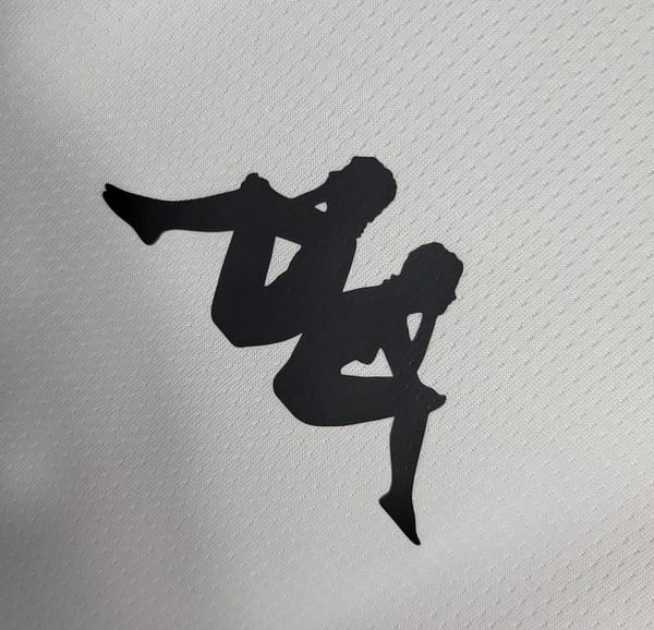 Retro 21-22 Vasco Da Gama Special Edition White Jersey - Image 3