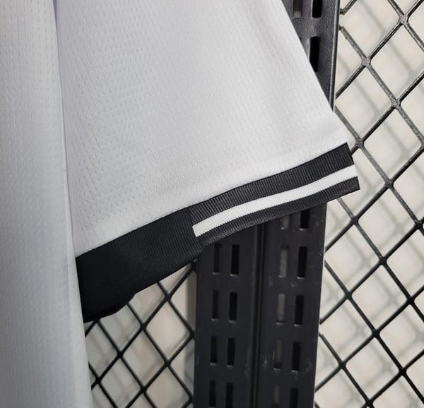 Retro 21-22 Vasco Da Gama Special Edition White Jersey - Image 6