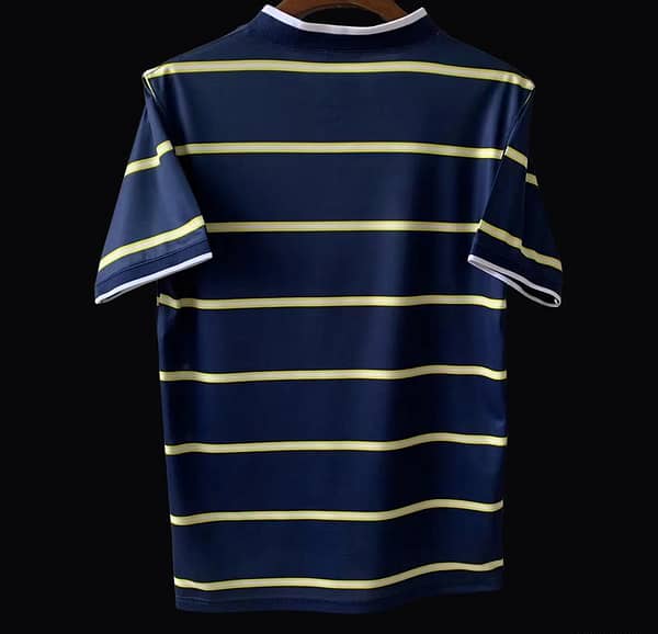 Retro 98/99 Pumas Away Jersey - Image 2