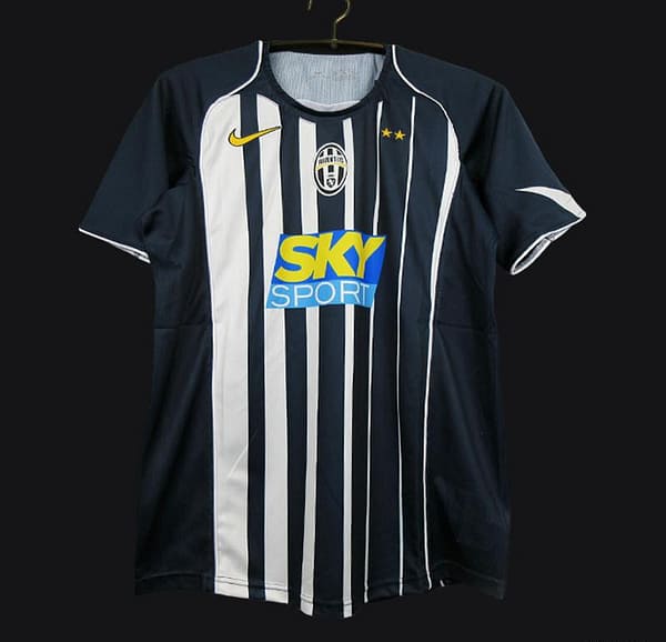 Retro 04/05 Juventus Third Blue/White Jersey
