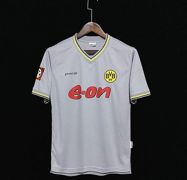 Retro 00/01 Borussia Dortmund Away Grey Jersey