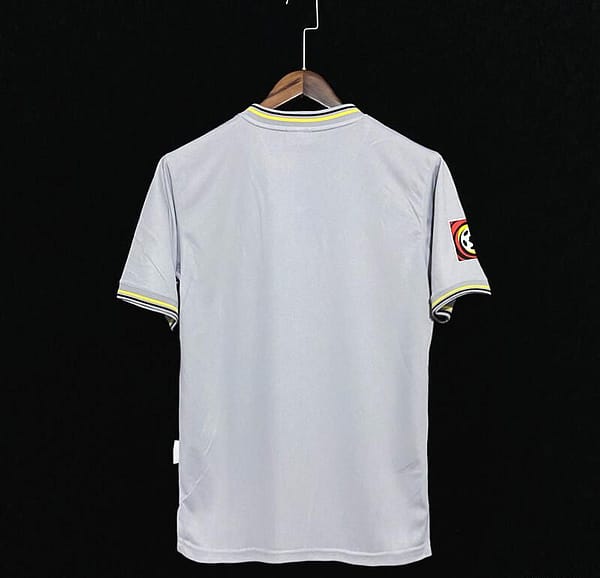 Retro 00/01 Borussia Dortmund Away Grey Jersey - Image 2