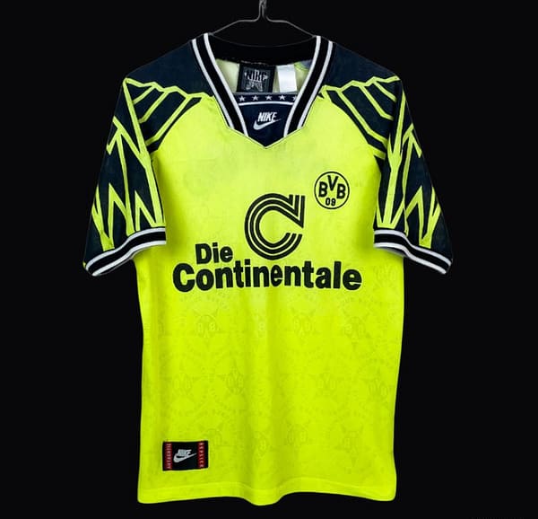Retro 94/95 Borussia Dortmund Home Jersey - Image 9