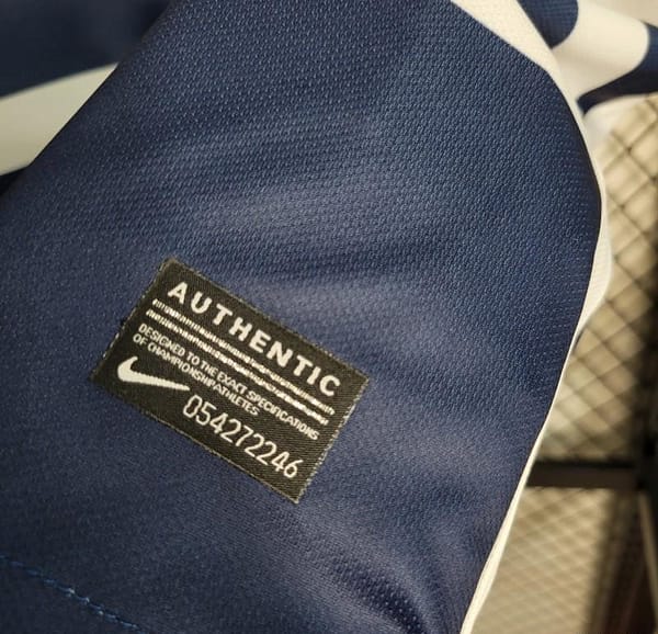 Retro 14-15 Corinthians Third Navy Jersey - Image 3
