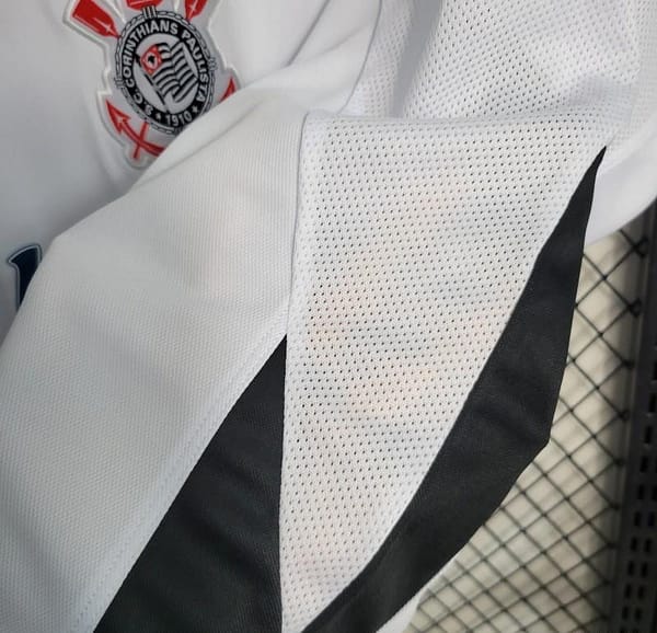 Retro 2000 Corinthians Home Jersey - Image 2
