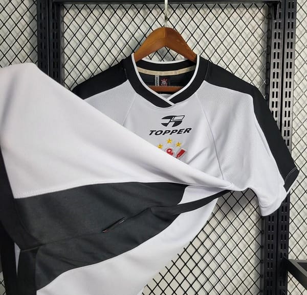 Retro 2000 Corinthians Home Jersey - Image 8