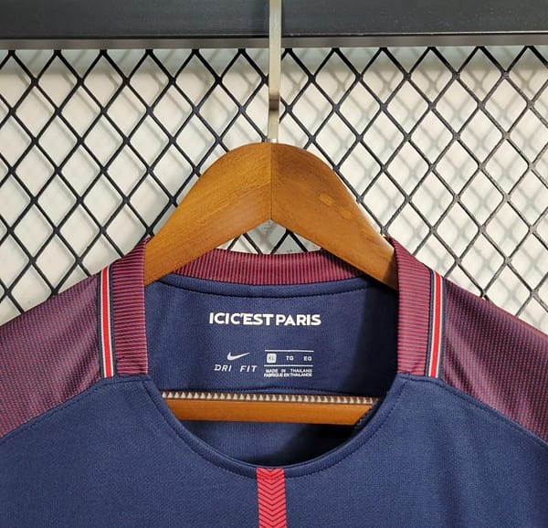 Retro 17-18 PSG Home Jersey - Image 2