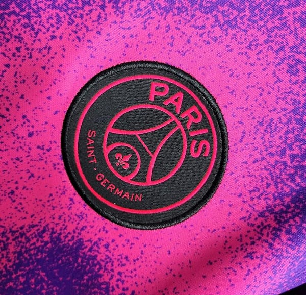 Retro 20/21 PSG 4th Pink Jersey - Image 6