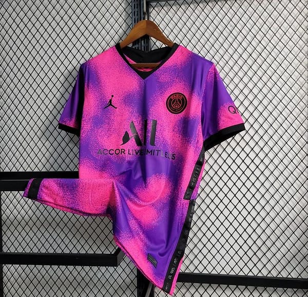 Retro 20/21 PSG 4th Pink Jersey - Image 8