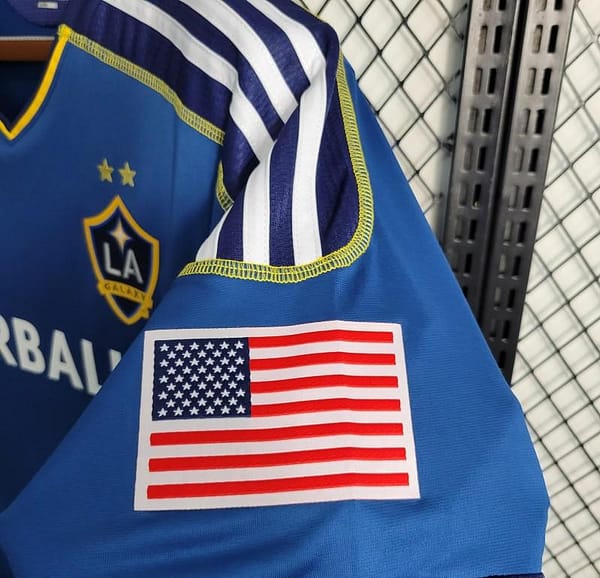 Retro 11-12 La Galaxy Blue Jersey - Image 11