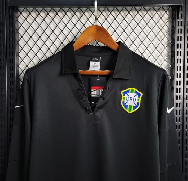 Retro 2004 Brazil Special Edition Black Long Sleeve Jersey - Image 2