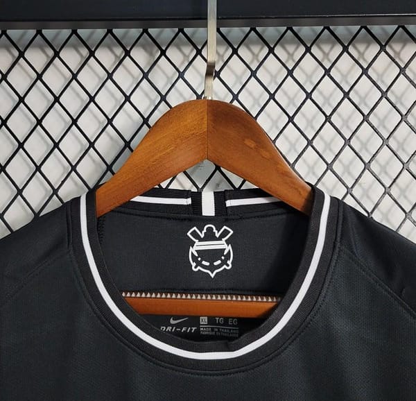 Retro 20-21 Corinthians Away Black Jersey - Image 2