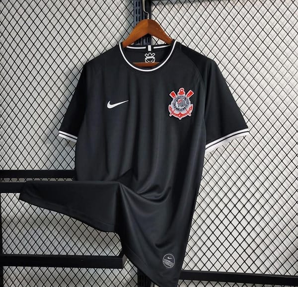Retro 20-21 Corinthians Away Black Jersey - Image 8