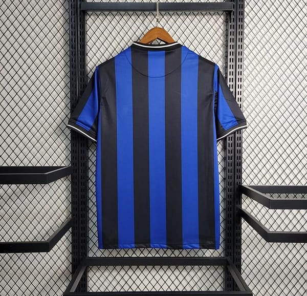 Retro 09-10 Inter Milan Home Jersey - Image 2