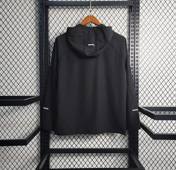 2023 Nike Outdoor Sports Black Sunscreen Jacket - Image 4