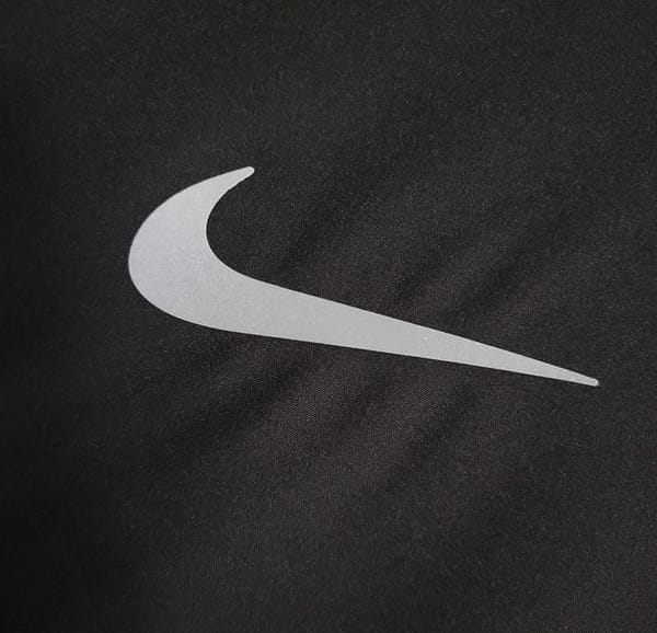 2023 Nike Outdoor Sports Black Sunscreen Jacket - Image 7