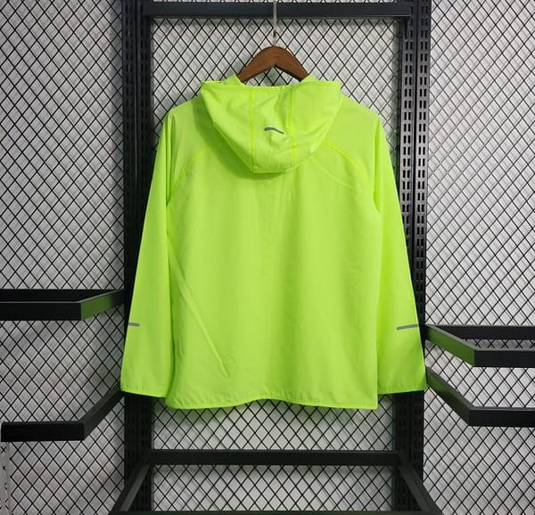 2023 Nike Outdoor Green Sports Sunscreen Jacket - Image 4