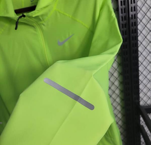 2023 Nike Outdoor Green Sports Sunscreen Jacket - Image 7