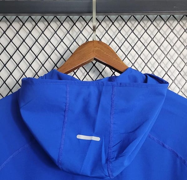2023 Nike Blue Outdoor Sports Sunscreen Jacket - Image 5