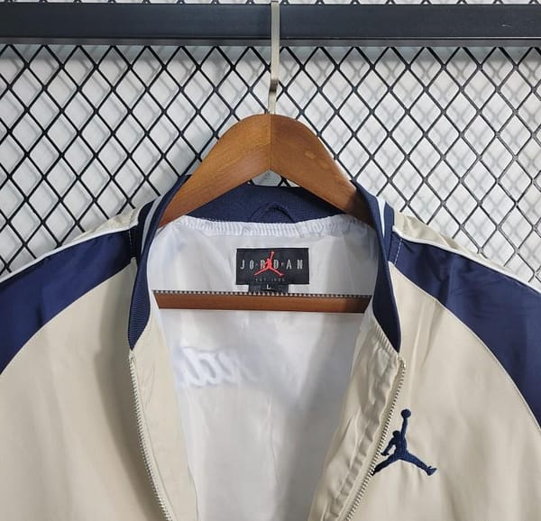 2023 Jordan Beige Zipper Jacket - Image 6