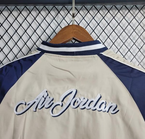2023 Jordan Beige Zipper Jacket - Image 7