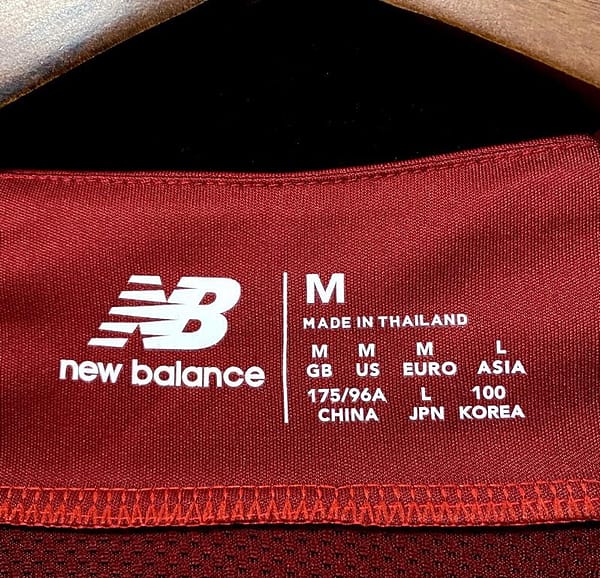 Retro 21/22 AS Roma Home Jersey - Image 10