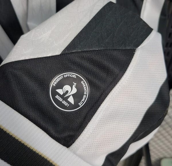 Retro 2020 Atletico Mineiro Home Jersey - Image 4