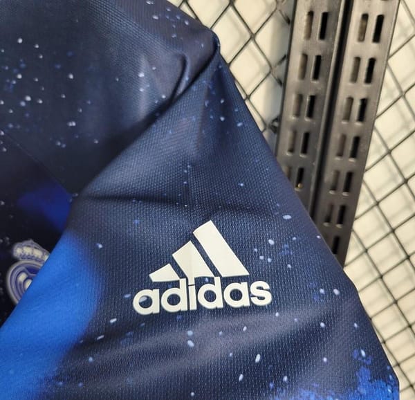 Retro 18-19 Real Madrid Full Sky Star Special Edition Jersey - Image 4
