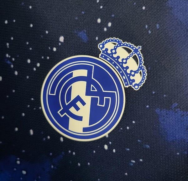 Retro 18-19 Real Madrid Full Sky Star Special Edition Jersey - Image 8