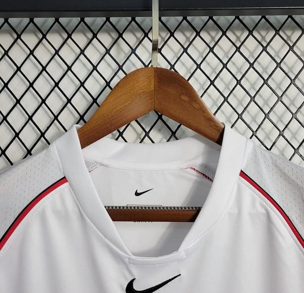 Retro 01/02 Flamengo Away White Jersey - Image 4