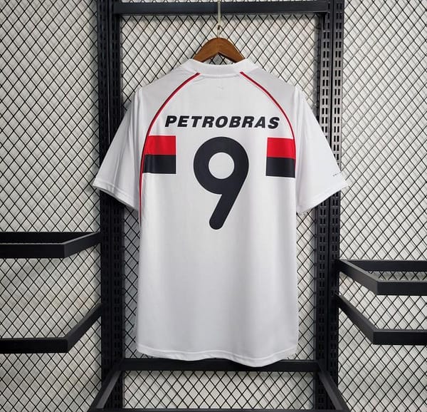 Retro 01/02 Flamengo Away White Jersey - Image 9