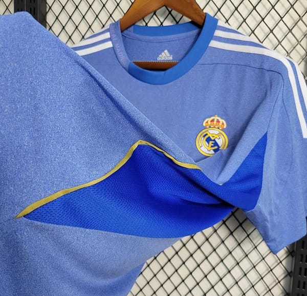 Retro 13-14 Real Madrid Away Blue Jersey - Image 7
