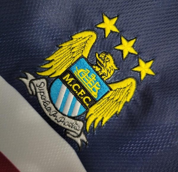 Retro 1997-98 Manchester City Away Jersey - Image 5