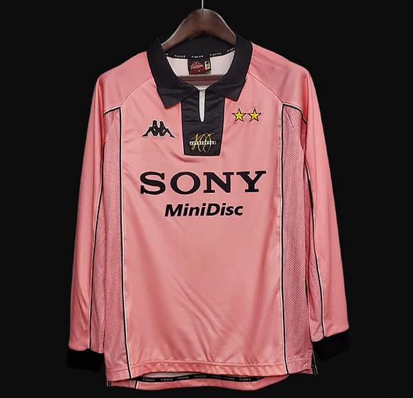 Retro 97/98 Juventus Away Pink Long Sleeve Jersey