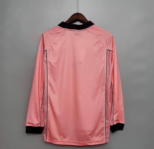 Retro 97/98 Juventus Away Pink Long Sleeve Jersey - Image 2