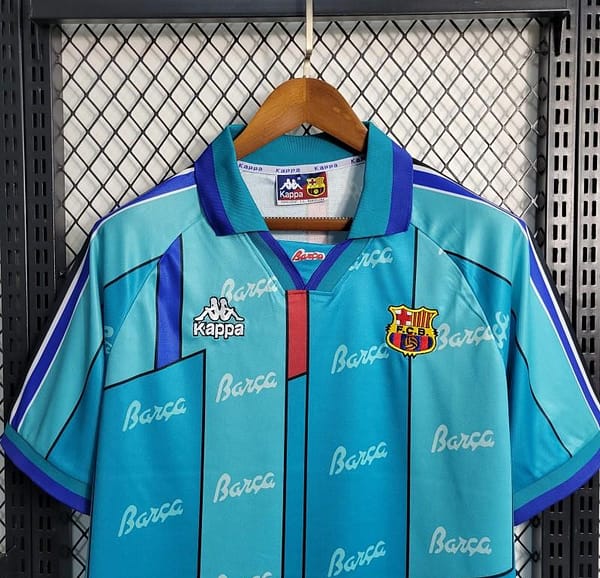 Retro 1995-97 Barcelona Away Jersey - Image 5