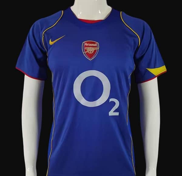 Retro 04/05 Arsenal Away Blue Jersey