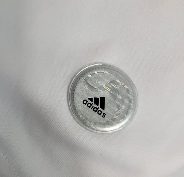 Retro 09/10 AC Milan Away White Jersey - Image 3