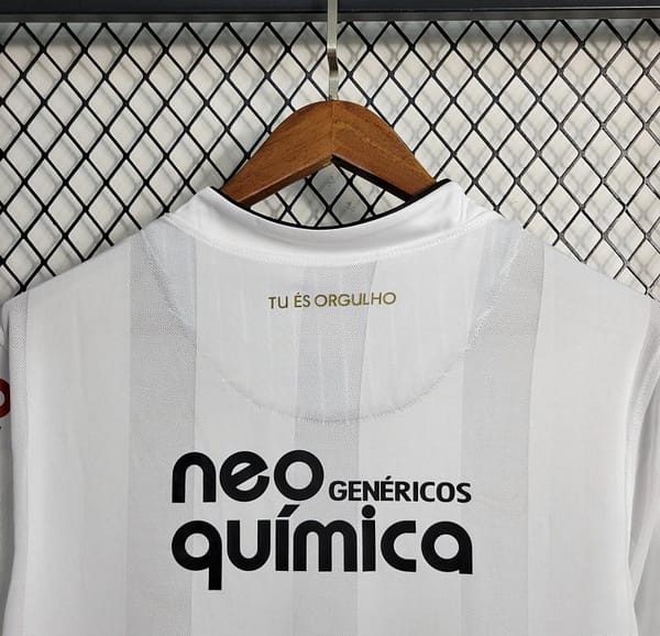 Retro 10/11 Corinthians Home Jersey - Image 3
