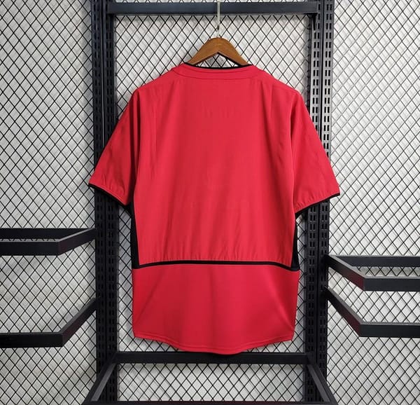 Retro  02/04 Manchester United Home Jersey - Image 3