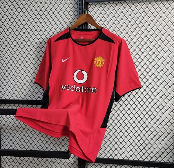 Retro  02/04 Manchester United Home Jersey - Image 6