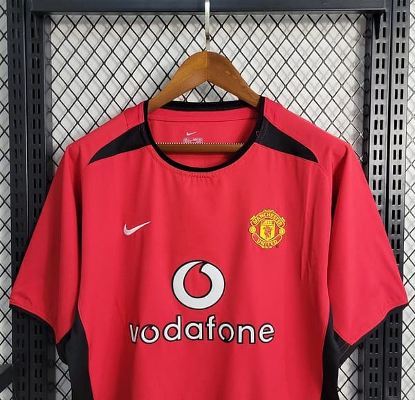 Retro  02/04 Manchester United Home Jersey - Image 7