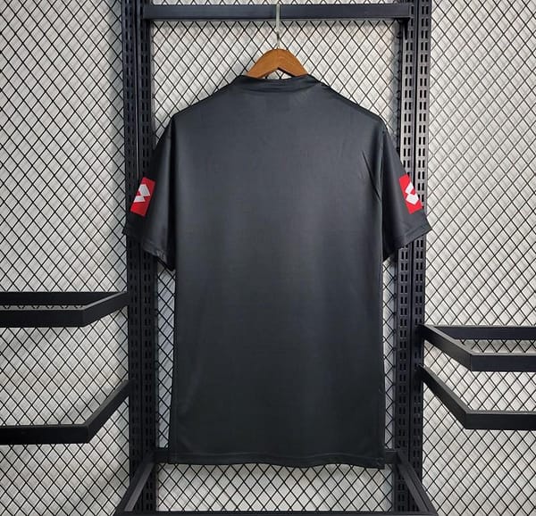 Retro 01-02 Juventus Away Black Soccer Jersey - Image 6
