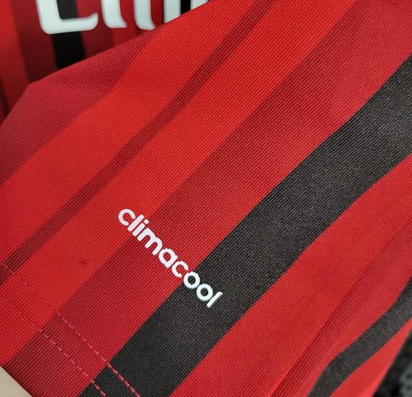 Retro 14/15 AC Milan Home Jersey - Image 7