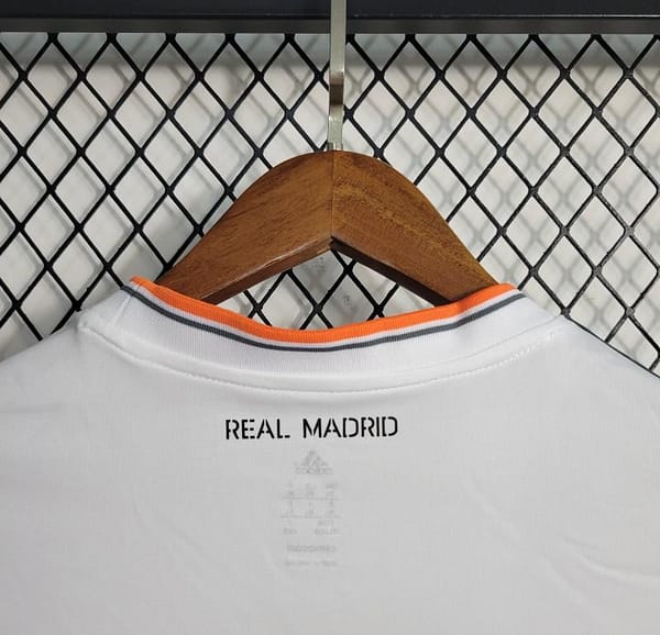 Retro 13-14 Real Madrid Home Jersey - Image 5
