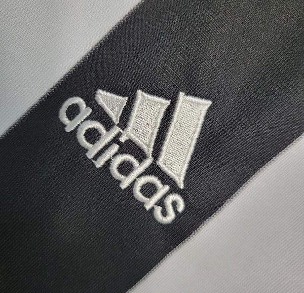 Retro 04-06 Newcastle United Home Jersey - Image 5
