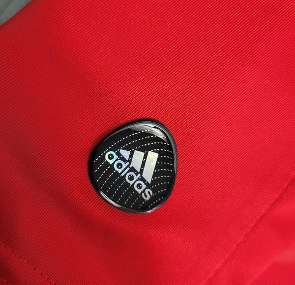 Retro Long Sleeve 11-12 Real Madrid Away Red Jersey - Image 3