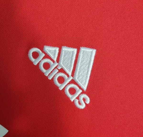 Retro Long Sleeve 11-12 Real Madrid Away Red Jersey - Image 9